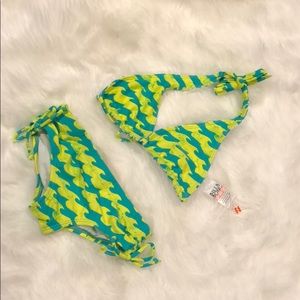 Super cute Billabong bikini